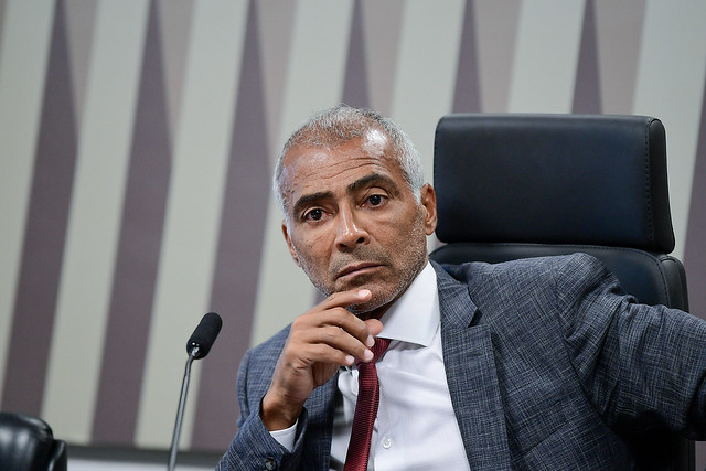 romario-propoe-cpi-para-investigar-manipulacao-no-futebol-–-revista-oeste