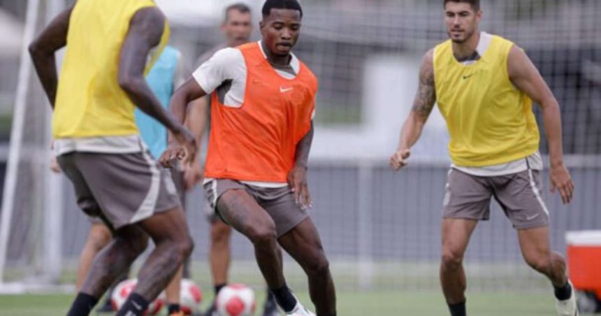 ainda-com-duvidas,-corinthians-treina-bolas-paradas-para-domingo-–-terra