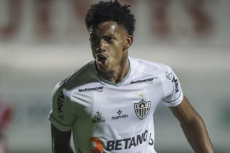 atletico-faz-acordo-por-divida-milionaria-com-dylan-borrero-–-no-ataque