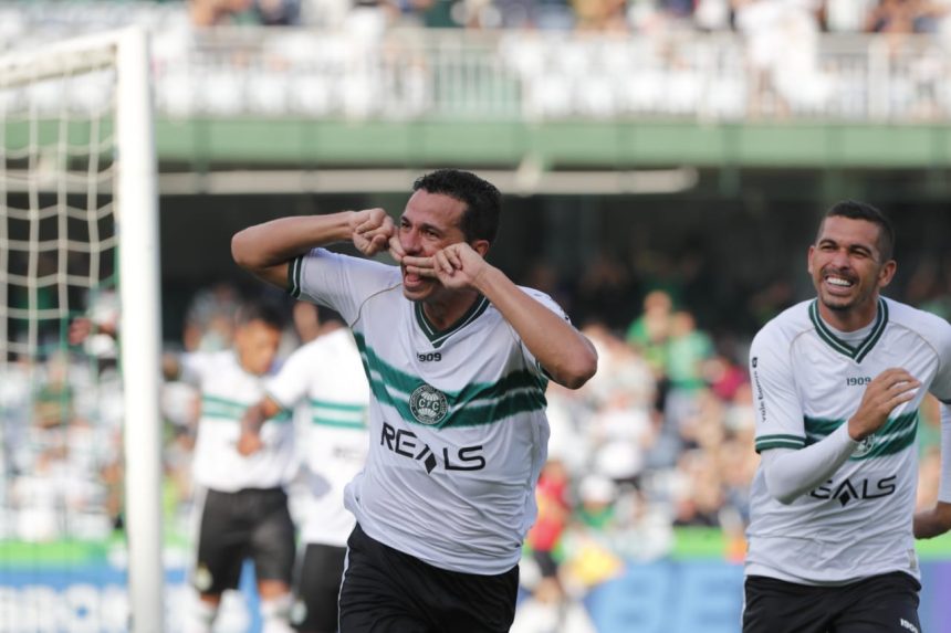 coritiba-vence-com-facilidade-e-garante-vaga-na-semifinal-–-um-dois-esportes