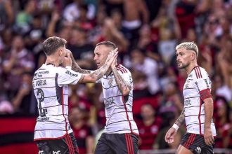 analise:-flamengo-faz-jogo-tatico-quase-perfeito,-anula-fluminense-e-poderia-ate-ter-definido-confronto-–-globo.com