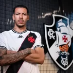 clayton-silva-deve-ficar-no-banco-para-o-jogo-de-amanha-–-supervasco