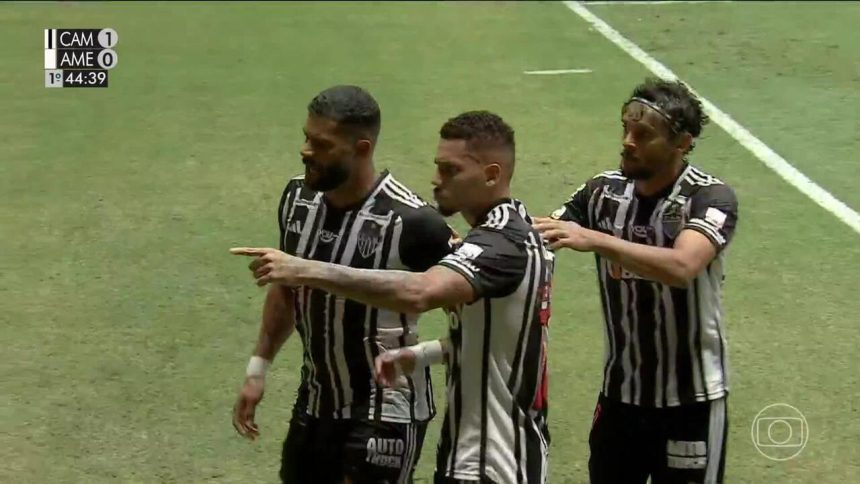 aos-44-min-do-1o-tempo-–-gol-de-dentro-da-area-de-paulinho-do-atletico-mg-contra-o-america-mg-–-globo