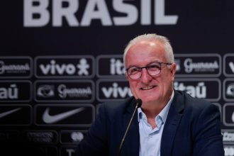 dorival-jr-convoca-leo-jardim,-fabricio-bruno-e-galeno-para-a-selecao-brasileira-–-lance!-–-lance!