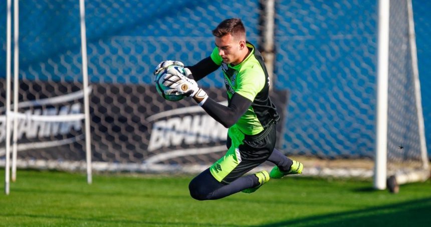 o-novo-goleiro-da-selecao-poderia-ser-titular-do-gremio-hoje-a-custo-zero-–-gzh