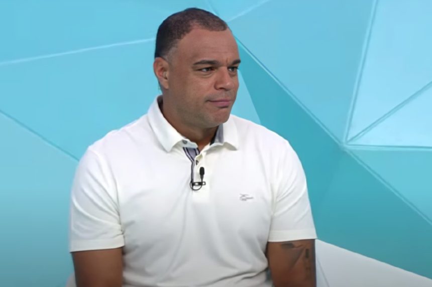 denilson-sai-do-muro-e-indica-surpresa-na-semifinal-do-paulistao-2024-–-torcedores.com