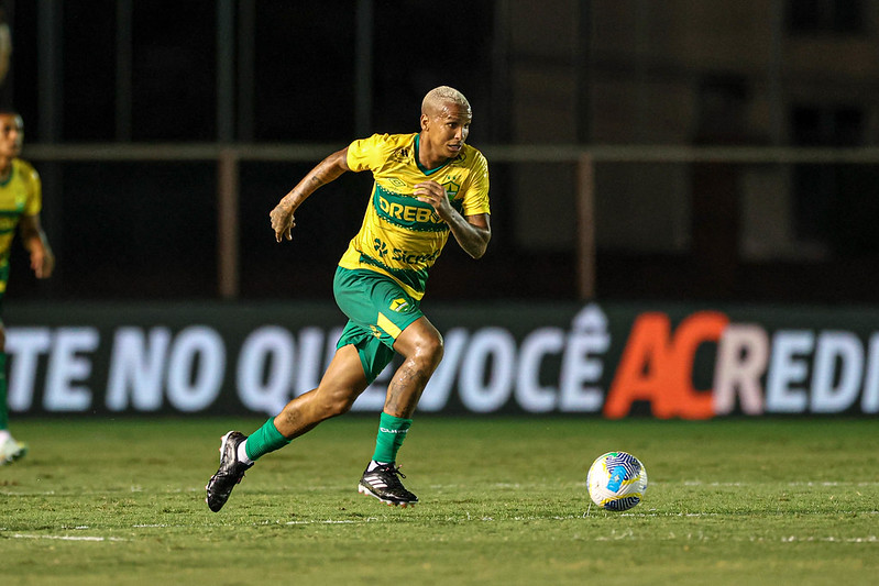 portuguesa-rj-0-(3)-x-(4)-0-cuiaba-mt-–-dourado-domina-mas-avanca-nos-penaltis-–-futebol-interior