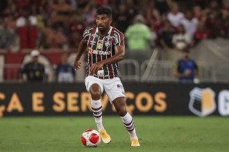 muitas-expulsoes!-fluminense-levou-cartoes-vermelhos-contra-todos-os-rivais-em-classicos-no-ano-–-netflu