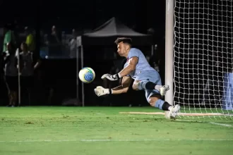 ultimo-goleiro-do-vasco-convocado-para-a-selecao-foi-em-2004-–-supervasco