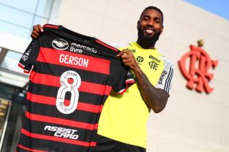 gerson-reassume-a-camisa-8-do-flamengo-apos-saida-de-thiago-maia-–-globo