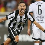 rodrigo-pimpao-manda-mensagem-para-junior-santos-e-elogia-botafogo:-‘pode-brigar-de-igual-para-igual-–-fogaonet