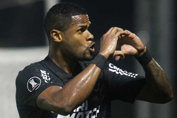 junior-santos,-do-botafogo,-ja-superou-ou-igualou-artilheiros-de-11-libertadores-no-seculo-–-globo.com