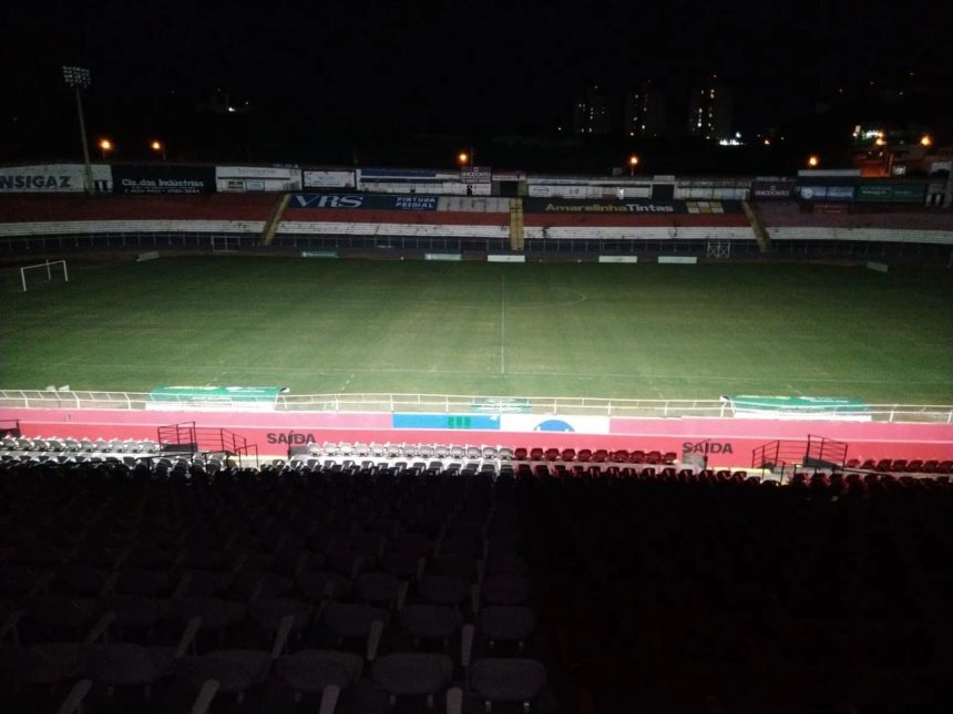 palmeiras-e-paulista-instalam-nova-iluminacao-em-estadio-–-nosso-palestra