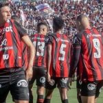 ec-vitoria-volta-para-a-elite-do-futebol-apos-anos:-o-que-esperar-do-time-de-leonardo-conde-–-bahia-noticias