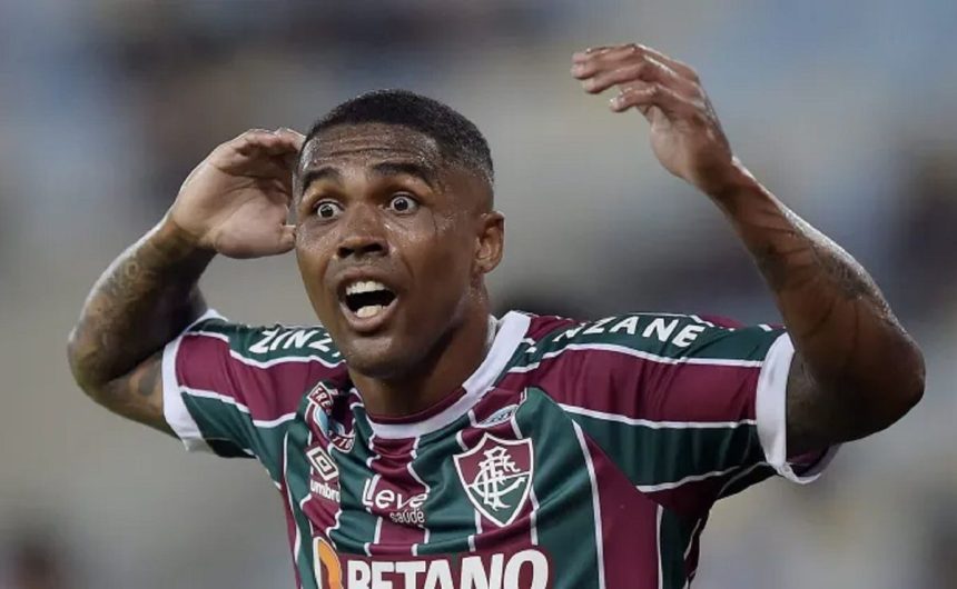 opiniao:-ausencia-de-douglas-costa-no-fla-flu-e-grande-baixa-para-o-fluminense-–-bolavip-brasil