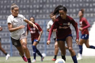 de-volta-a-elite,-bragantino-estreia-no-brasileirao-feminino-contra-o-avai/kindermann-–-globo