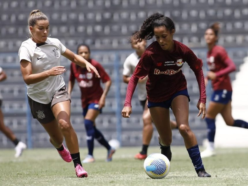 de-volta-a-elite,-bragantino-estreia-no-brasileirao-feminino-contra-o-avai/kindermann-–-globo