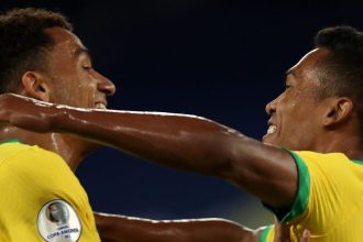 corinthians-tem-resposta-de-lateral-da-selecao-sobre-voltar-ao-brasil-–-bolavip-brasil