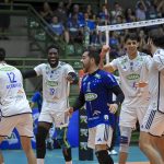 cruzeiro-vence-suzano-de-virada-e-aumenta-vantagem-na-lideranca-da-superliga-masculina-–-no-ataque