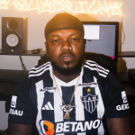 atletico-e-rapper-djonga-fazem-lancamento-da-camisa-de-2024;-veja-imagens-–-itatiaia