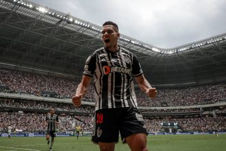 paulinho-comenta-nova-marca-de-artilharia-no-atletico-e-aponta-objetivos-em-2024-–-itatiaia