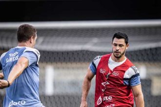 escalacao:-santos-encerra-preparacao-para-enfrentar-lusa-com-treino-na-vila-belmiro-–-globo.com