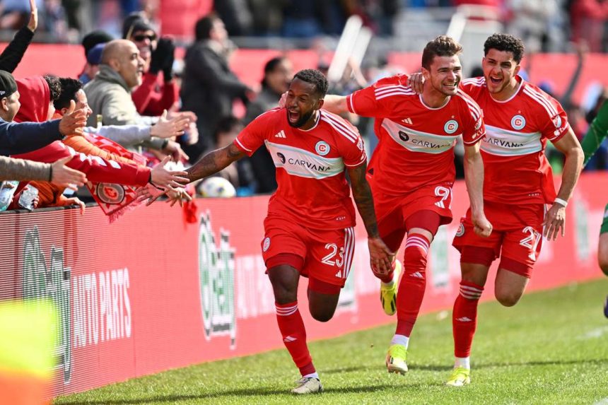 chicago-fire-vira-sobre-montreal-com-golaco-bizarro-no-ultimo-lance;-veja-–-o-tempo