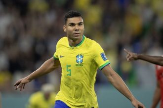 selecao-brasileira:-dorival-jr.-anuncia-corte-de-casemiro-e-convoca-“faz-tudo”-do-porto-–-revista-forum