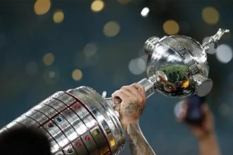 conmebol-sorteia-hoje-(18/3)-grupos-da-libertadores;-veja-horario-e-onde-assistir-–-no-ataque