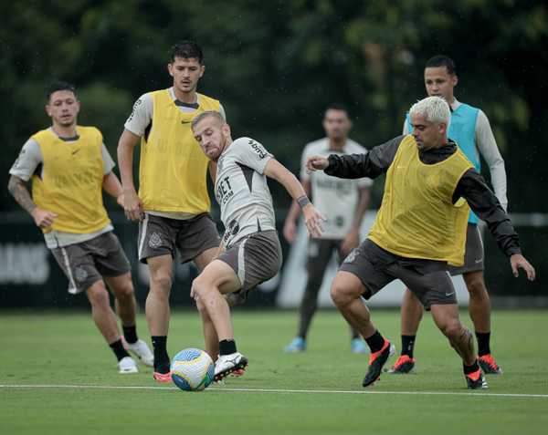 corinthians-se-reapresenta-sem-antonio-oliveira,-e-maycon-tem-lesao-diagnosticada-–-globo