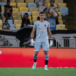 leo-jardim-desfalca-o-primeiro-treino-da-selecao-brasileira-na-inglaterra-–-supervasco