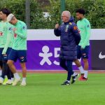 dorival-comanda-primeiro-treino-com-selecao-completa-e-adota-sigilo-antes-de-estreia-–-globo