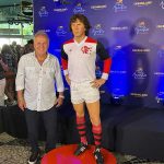 zico,-idolo-do-flamengo,-e-homenageado-com-estatua-de-cera-em-museu-no-rio-–-globo