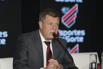 diretor-do-athletico-avalia-grupo-da-sula-e-diz-que-clube-vai-priorizar-o-brasileirao-–-um-dois-esportes