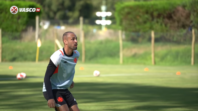 serginho-desperta-interesse-de-equipes-da-serie-a-e-b-–-supervasco