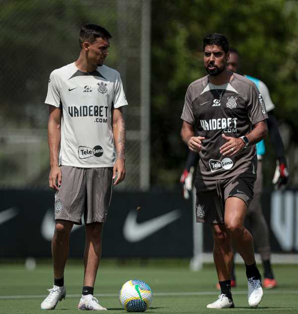 treino-do-corinthians:-antonio-oliveira-ajusta-ataque-de-olho-em-jogo-treino-contra-o-santos-–-globo.com