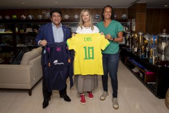 cris-gambare-e-nova-coordenadora-da-selecao-brasileira-feminina-apos-nove-anos-no-corinthians-–-futebol-interior