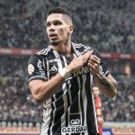 artilheiro-do-brasileirao-recebera-r$-100-mil-por-gol-feito,-alem-do-trofeu-roberto-dinamite-–-correio-do-povo