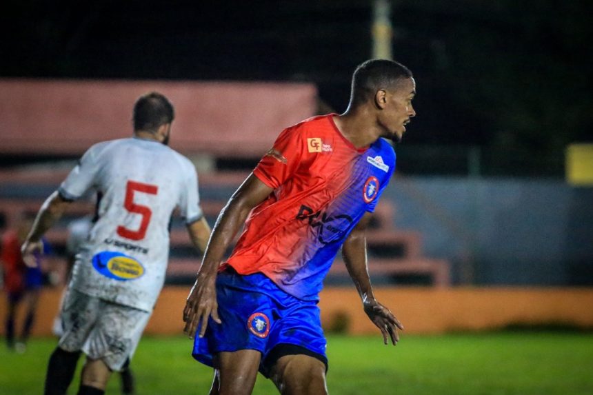 parintins-goleia-o-rio-negro-am-por-7-a-0;-galo-abandona-o-jogo-no-2o-tempo-apos-sofrer-o-setimo-gol-–-globo