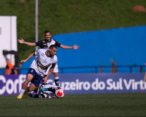 ponte-preta-contrata-volante-rebaixado-no-paulistao-para-a-serie-b-–-futebol-interior