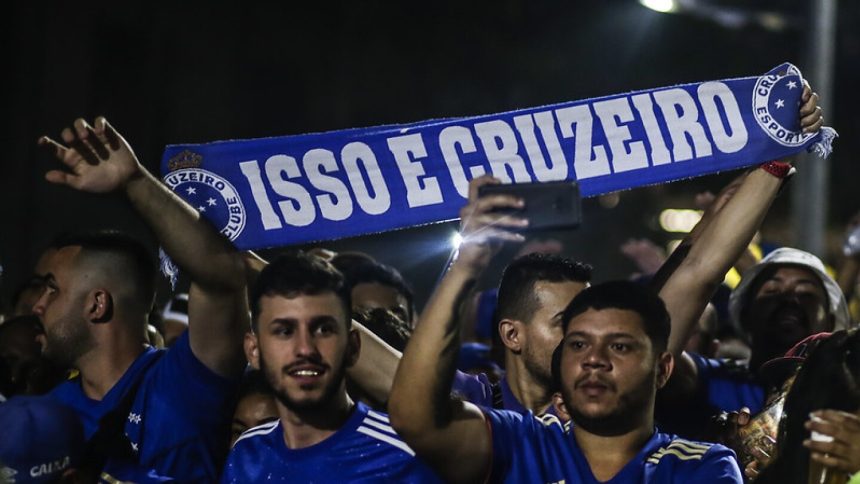 torcida-do-cruzeiro-faz-campanha-para-acao-especial-na-final-do-mineiro-contra-o-atletico-–-itatiaia