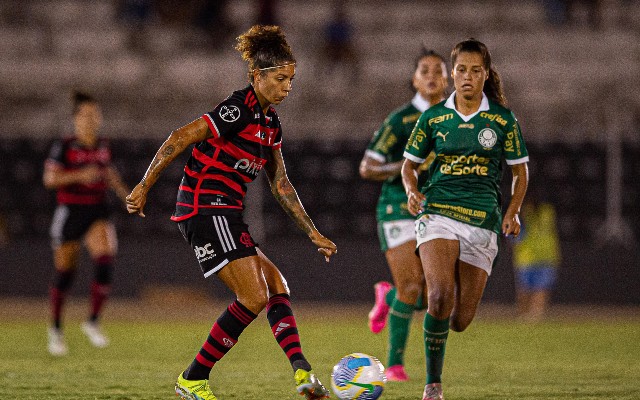 flamengo-comeca-mal-o-brasileirao,-mas-mantem-esperanca-de-volta-por-cima-–-coluna-do-fla