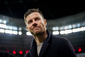 lenda-do-bayern-revela-interesse-de-gigantes-europeus-em-xabi-alonso-–-globo.com