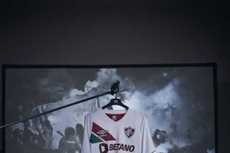 fluminense-homenageia-rio-de-janeiro-e-revive-faixas-diagonais-em-nova-camisa-branca;-veja-–-globo.com