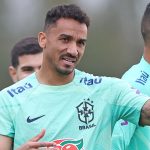 selecao-brasileira:-danilo-se-manifesta-sobre-casos-daniel-alves-e-robinho-–-no-ataque