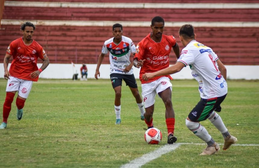 taquaritinga-marca-golaco-aos-43-do-segundo-tempo-e-america-sp-segue-na-lanterna-–-globo.com