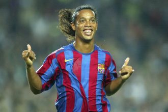 ronaldinho-gaucho-44-anos:-veja-homenagens-de-aniversario-ao-craque-brasileiro-–-globo