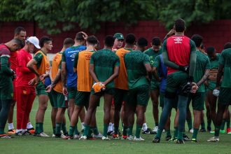 confira-imagens-do-treinamento-do-fluminense-neste-sabado-no-ct-carlos-castilho-–-netflu