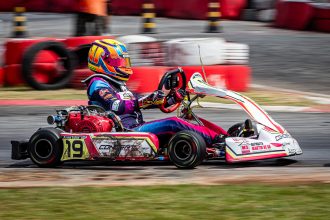 pilota-de-caragua-e-a-unica-representante-feminina-na-copa-sao-paulo-light-de-kart-–-tamoios-news