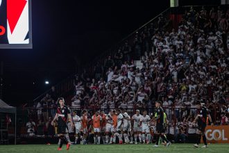 torcedores-do-sao-paulo-vao-a-loucura-com-reforco-–-lance!